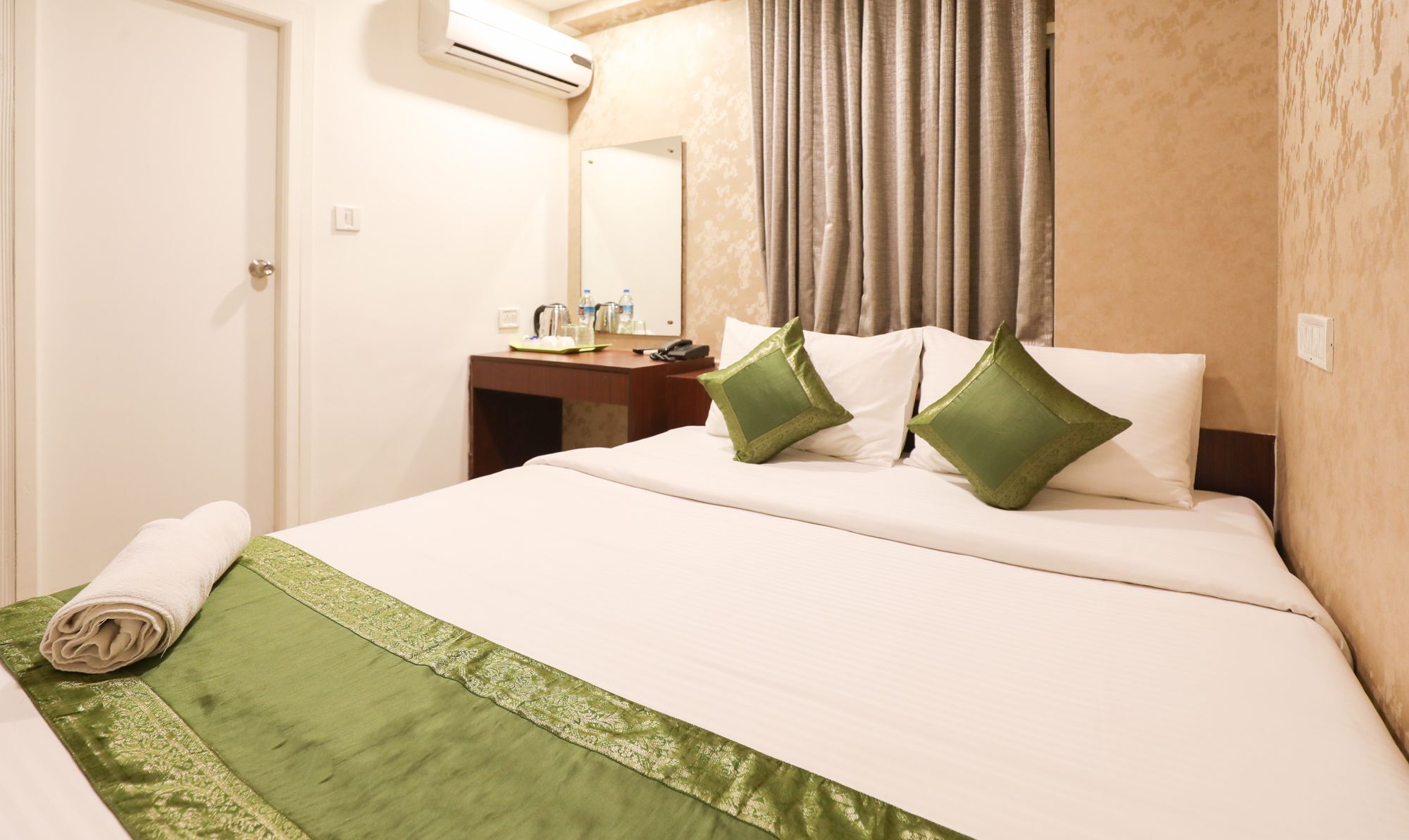 Treebo Paul'S Inn Bangalore Eksteriør bilde